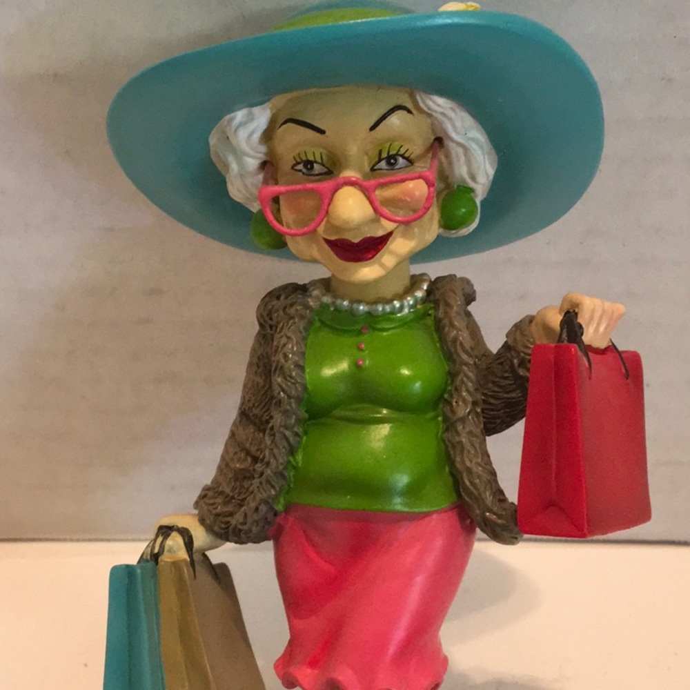 BIDDYS STATUE SHOPPING LADY BOLD STATEMENT FUN DESK OFFICE HOME. great Gift